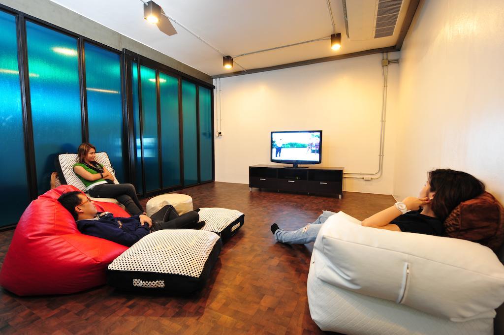 Saphaipae Hostel Bangkok Luaran gambar
